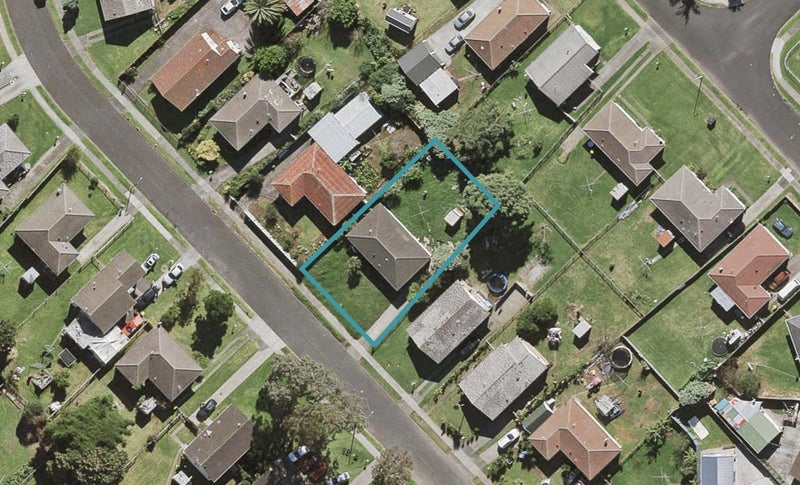29 Heyford Close, Mangere, Auckland - Carousel 1