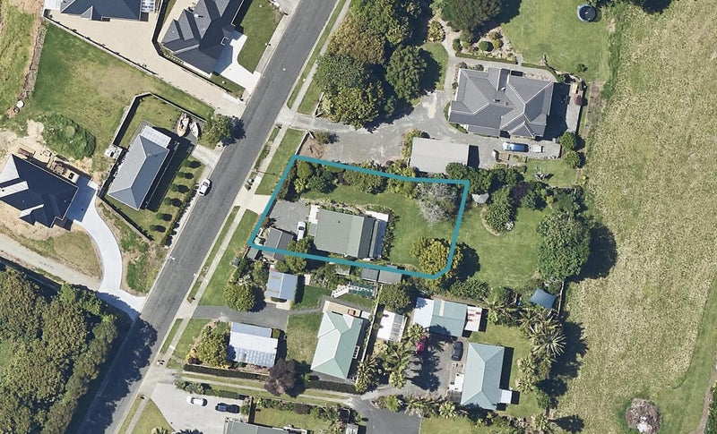 46 Koutunui Road, Athenree, Katikati - Carousel 1