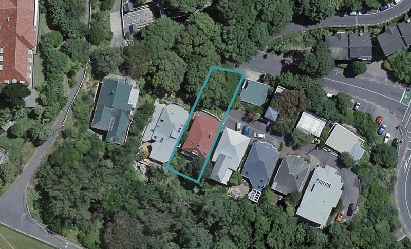 23 Everton Terrace, Kelburn, Wellington - Carousel 1