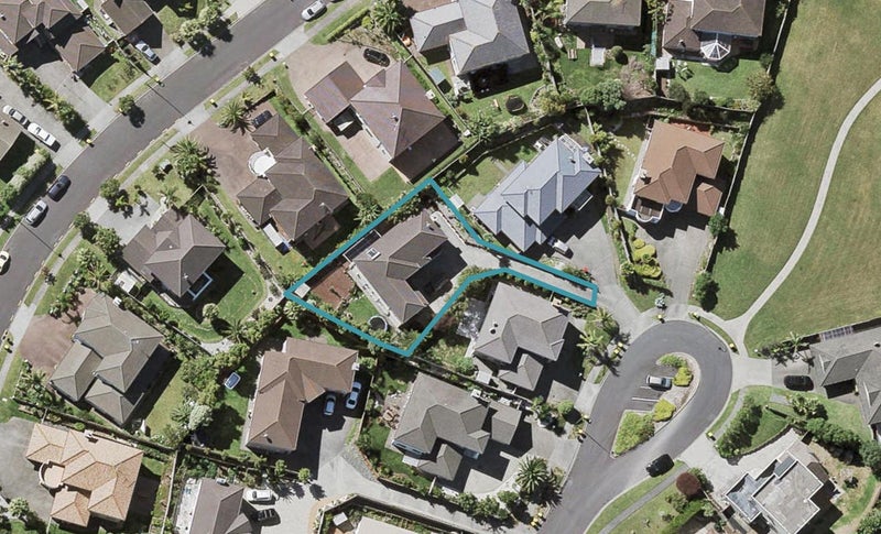 24 Rosses Place, Pinehill, Auckland - Carousel 1