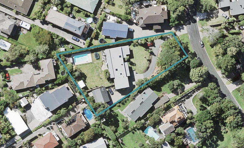 40 View Road, Campbells Bay, Auckland - Carousel 1