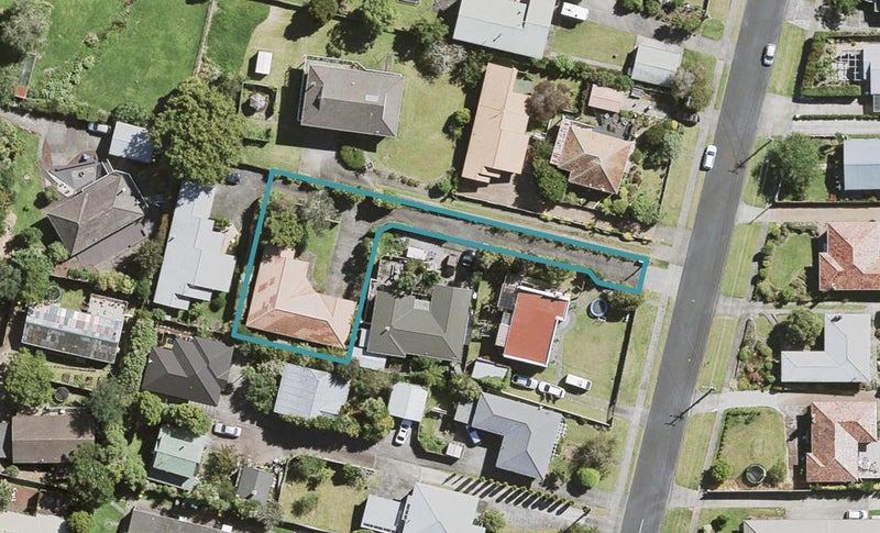 11B Ambler Avenue, Glen Eden, Auckland - Carousel 1