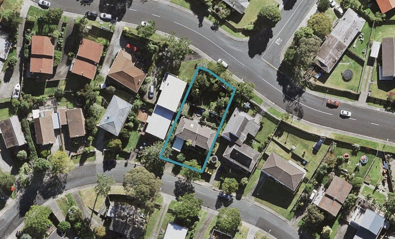 13 Simon Ellice Drive, Bayview, Auckland - Carousel 1