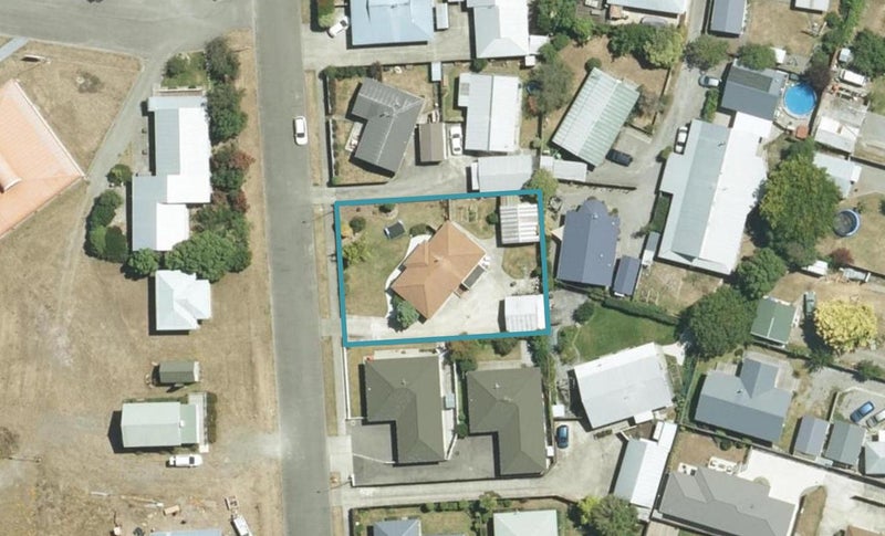 33 Arthur Baker Place, Redwoodtown, Blenheim - Carousel 1