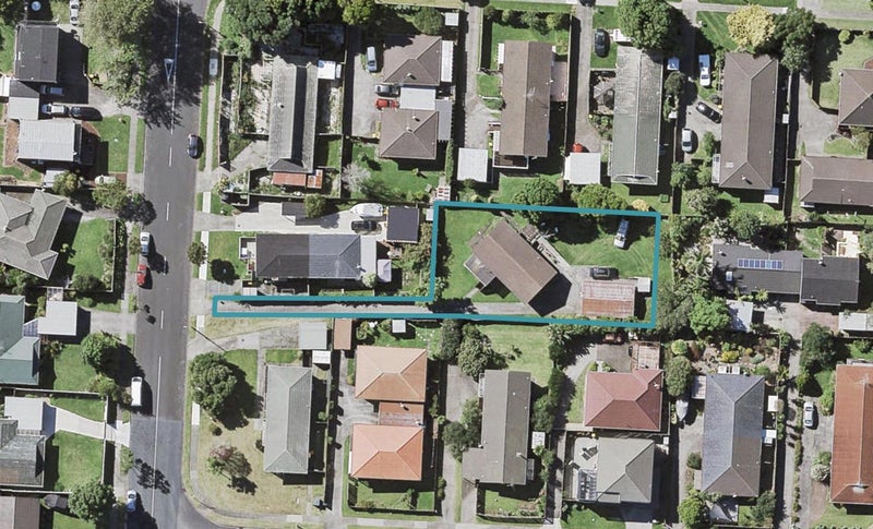 5 Cromdale Avenue, Highland Park, Auckland - Carousel 1