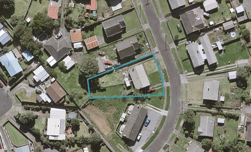 8 Tumai Street, Spotswood, New Plymouth - Carousel 1