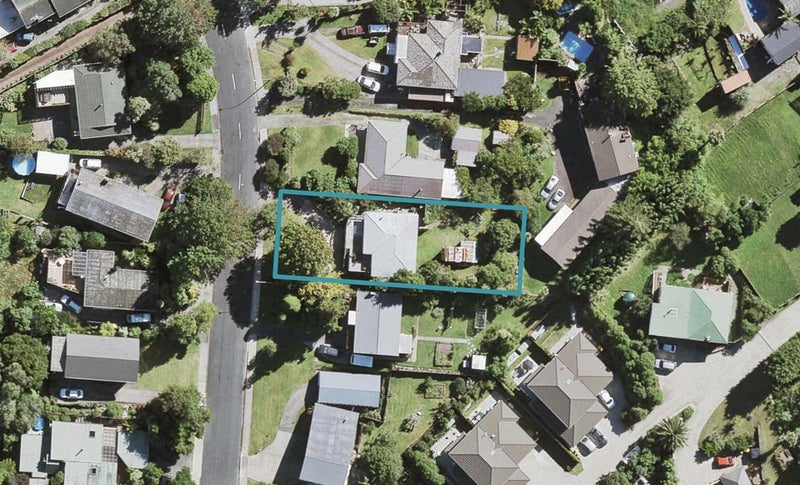 24 Autumn Avenue, Glen Eden, Auckland - Carousel 1