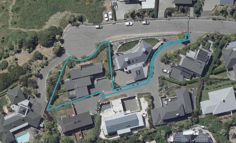 5 Serenata Lane, Redcliffs, Christchurch - Carousel 1