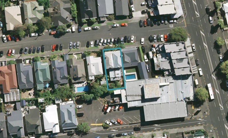 4 Tole Street, Ponsonby, Auckland - Carousel 1