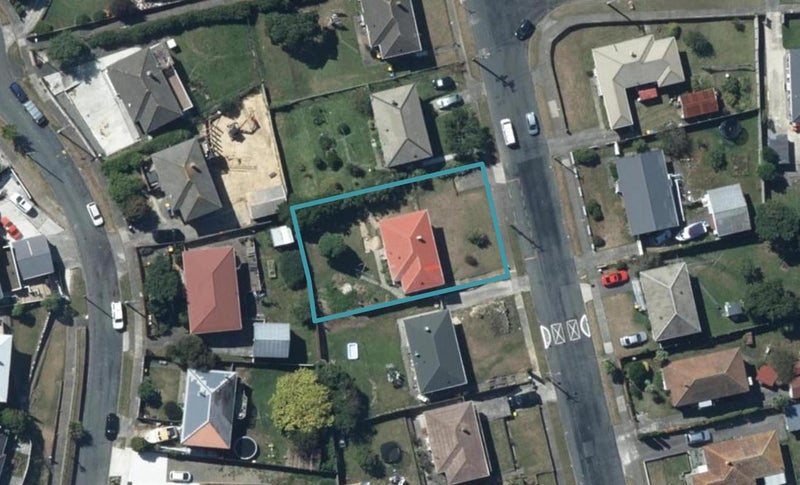 45 Kotuku Street, Elsdon, Porirua - Carousel 1