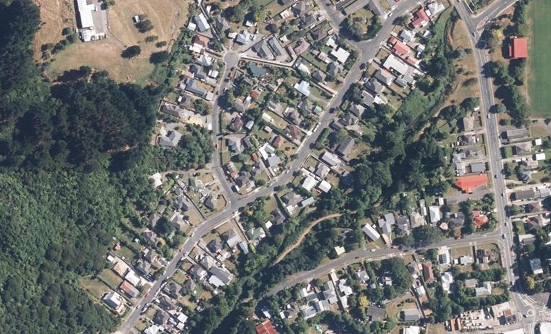 26 Stanley Street, Wainuiomata, Lower Hutt - Carousel 1