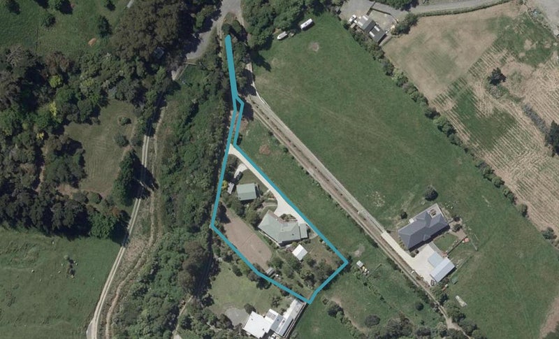 81 Avoca Valley Road, Heathcote Valley, Christchurch - Carousel 1