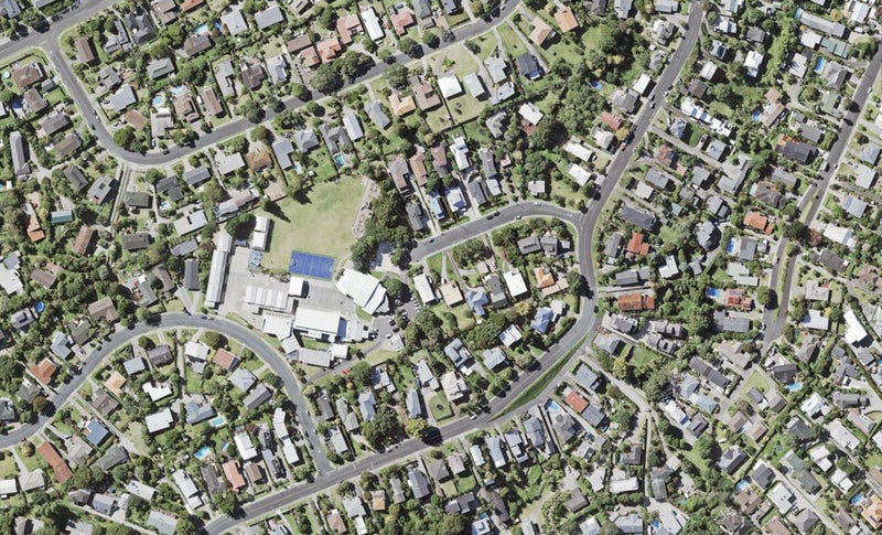 8A Agathis Avenue, Mairangi Bay, Auckland - Carousel 1