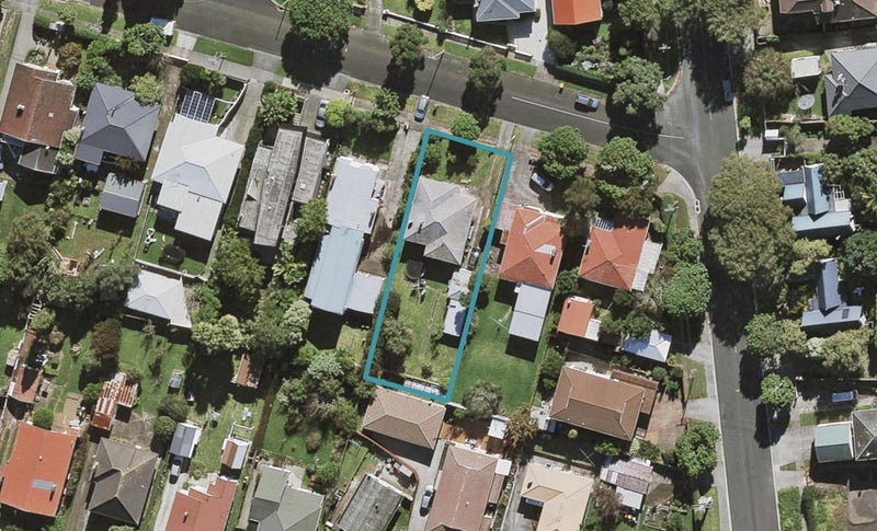 37 Hardington Street, Onehunga, Auckland - Carousel 1