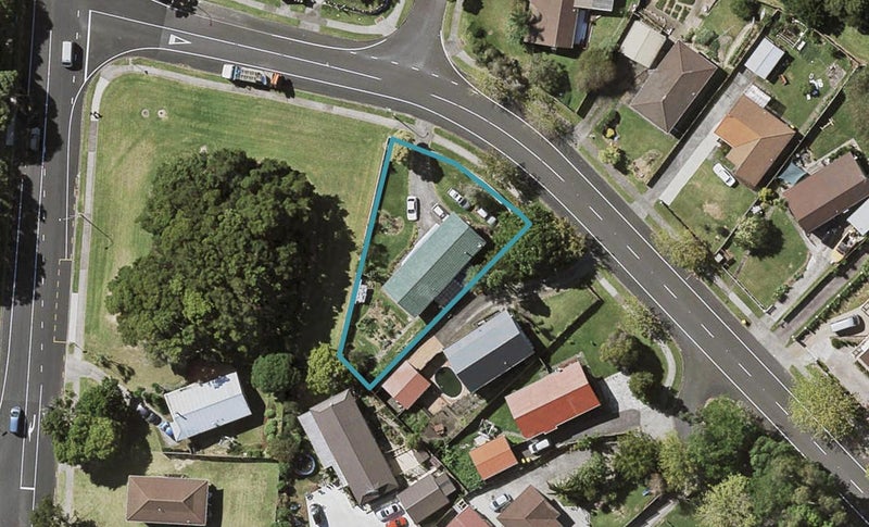 3 Ransom Smyth Drive, Goodwood Heights, Auckland - Carousel 1