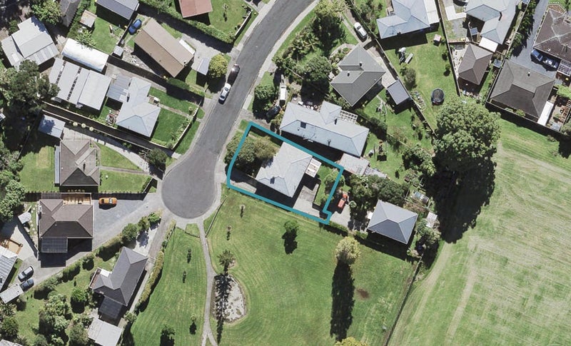 34 Nile Road, Kelston, Auckland - Carousel 1