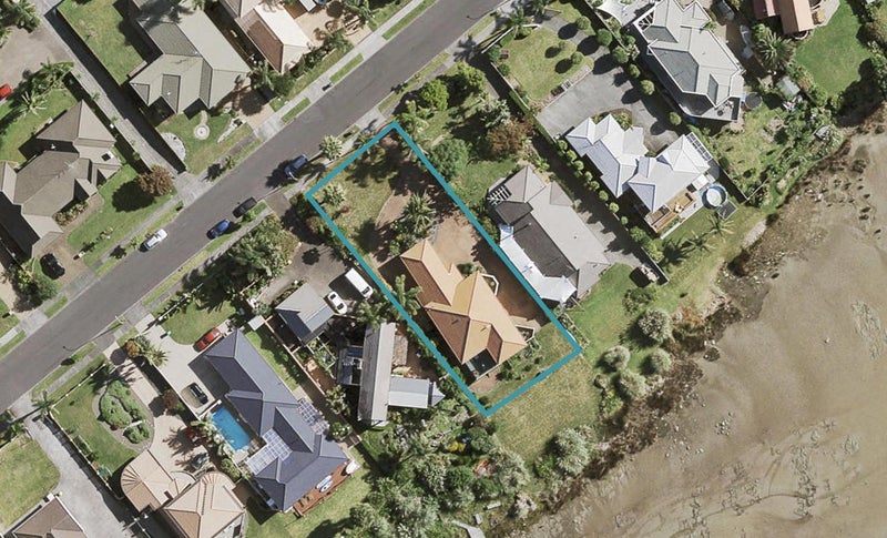 44 Keywella Drive, Conifer Grove, Takanini - Carousel 1