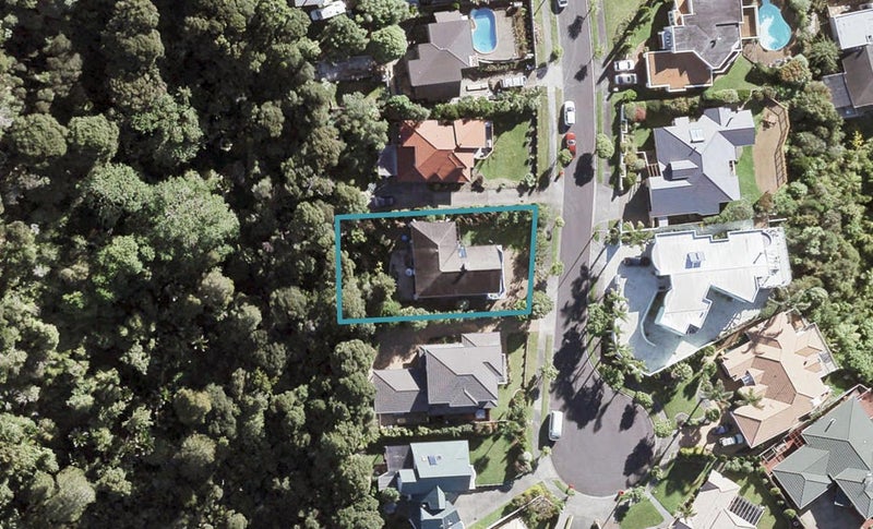 8 Elsfield Place, Torbay, Auckland - Carousel 1