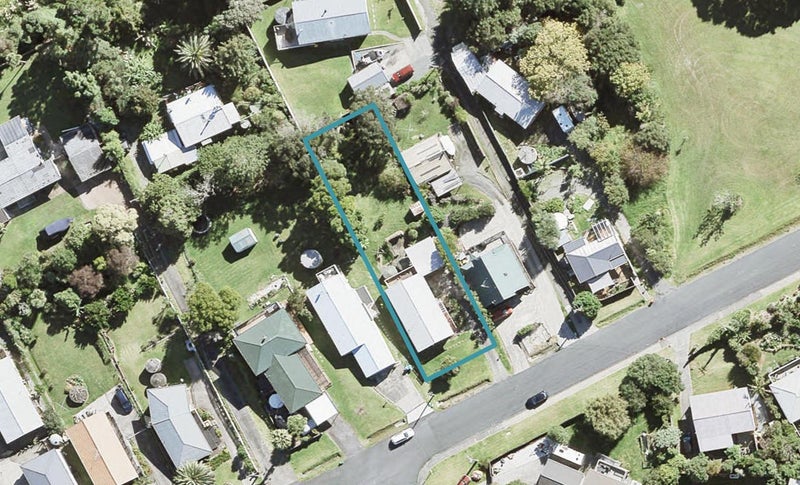 13 Cedar Terrace, Stanmore Bay, Whangaparaoa - Carousel 1