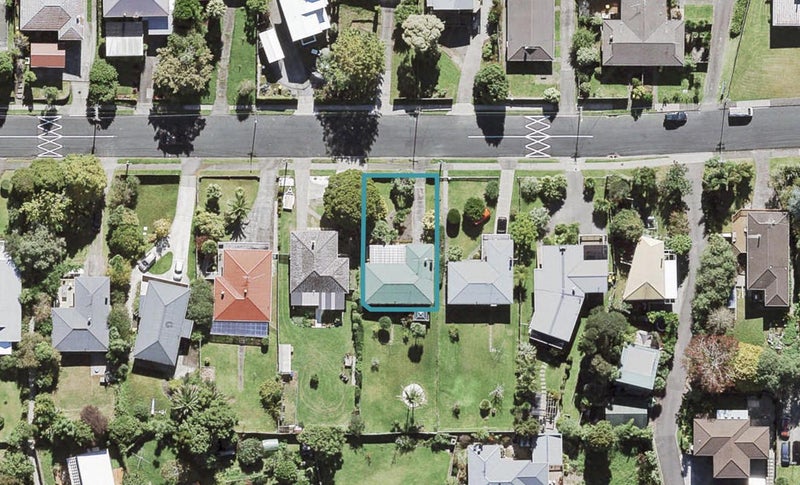 43 Sheridan Drive, New Lynn, Auckland - Carousel 1