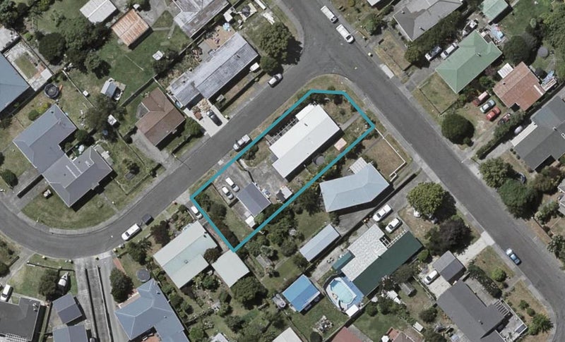 82 Donovan Road, Paraparaumu Beach, Paraparaumu - Carousel 1