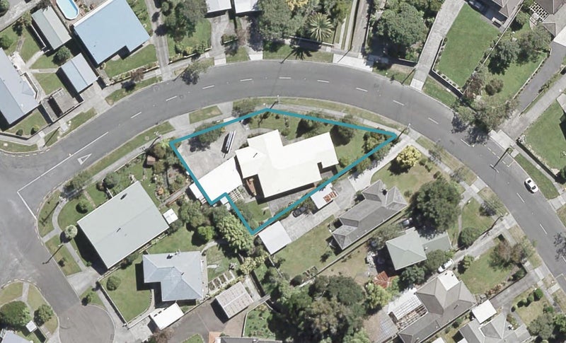 8/4 Tawhai Street, Stokes Valley, Lower Hutt - Carousel 1