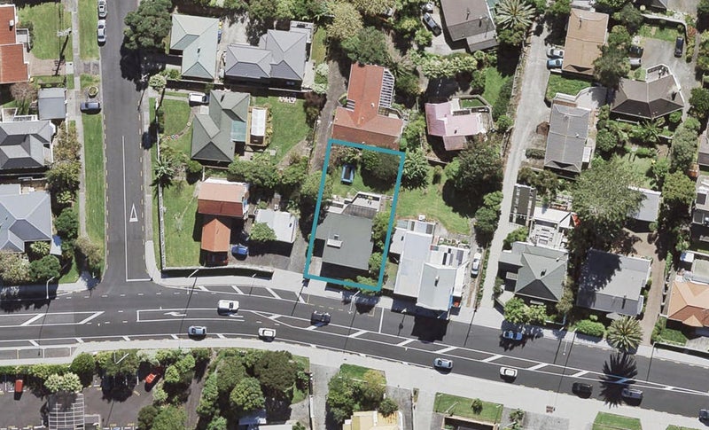 149 Mokoia Road, Birkenhead, Auckland - Carousel 1