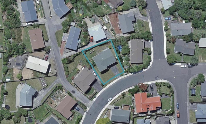 27 Sunhaven Drive, Newlands, Wellington - Carousel 1