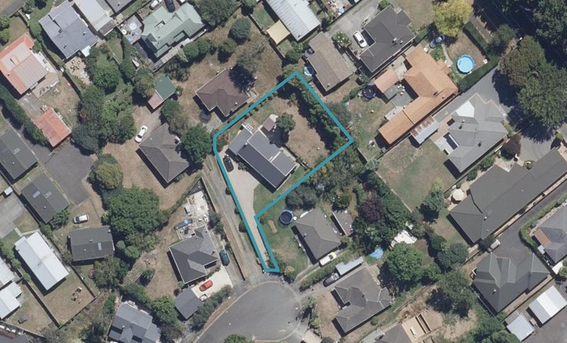 15 Wiremu Street, Hamilton East, Hamilton - Carousel 1