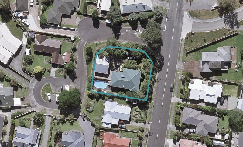 100 Barrett Road, Whalers Gate, New Plymouth - Carousel 1