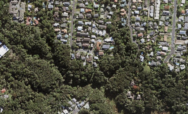 31 Wernham Place, Northcote, Auckland - Carousel 1