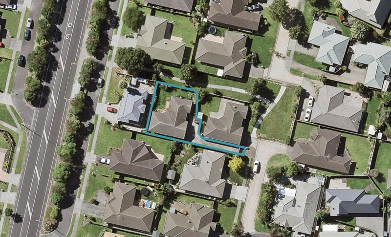 2/22 Naul Place, East Tamaki Heights, Auckland - Carousel 1