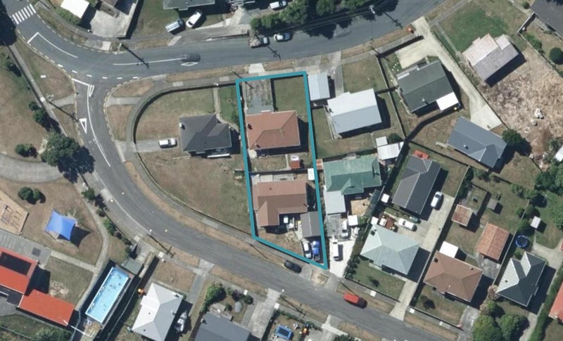 40 Whanga Crescent, Titahi Bay, Porirua - Carousel 1
