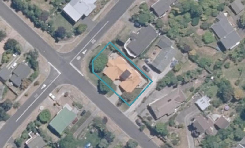 56 Chesham Avenue, Waipahihi, Taupo - Carousel 1