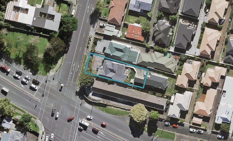 54A The Drive, Epsom, Auckland - Carousel 1