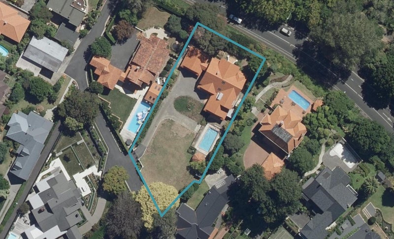 4 Kotahi Avenue, Beerescourt, Hamilton - Carousel 1