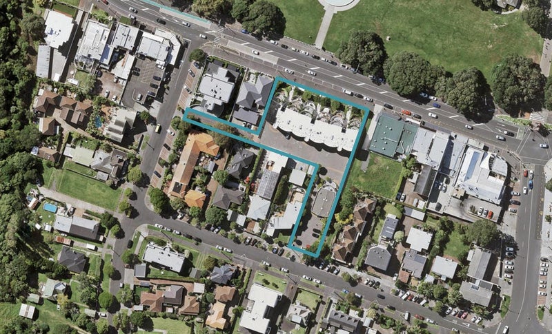 6/45 Tamaki Drive, Mission Bay, Auckland - Carousel 1