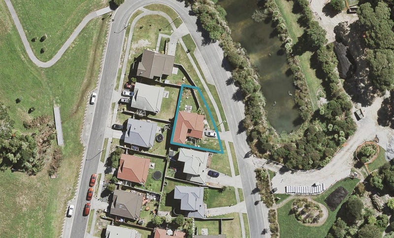 19 Tuck Nathan Drive, Glen Eden, Auckland - Carousel 1