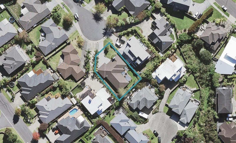 15 Dove Place, Schnapper Rock, Auckland - Carousel 1