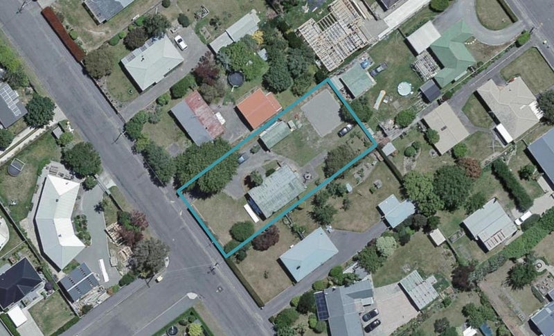 9 Strasbourge Street, Martinborough - Carousel 1