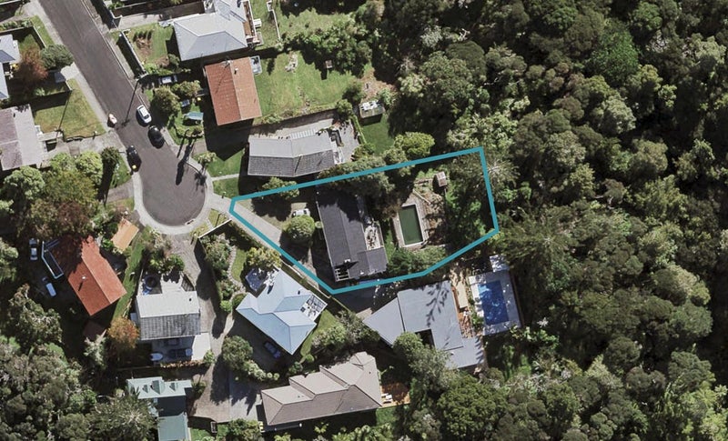 16 Felstead Street, Birkenhead, Auckland - Carousel 1