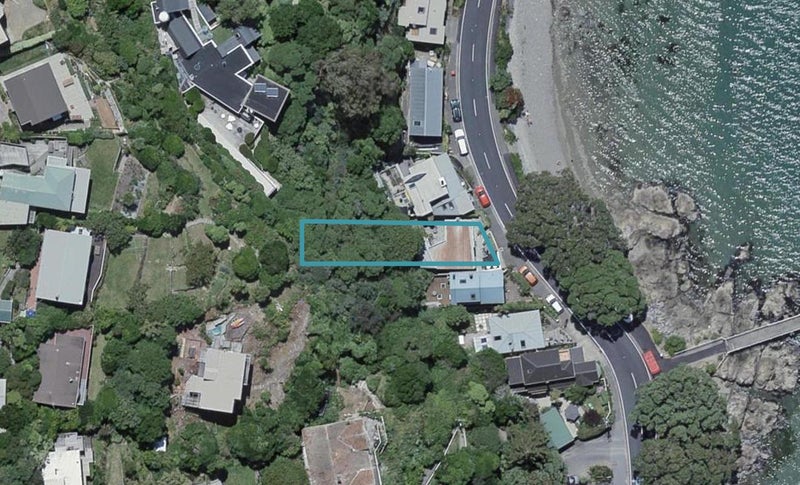 401 Karaka Bay Road, Karaka Bays, Wellington - Carousel 1
