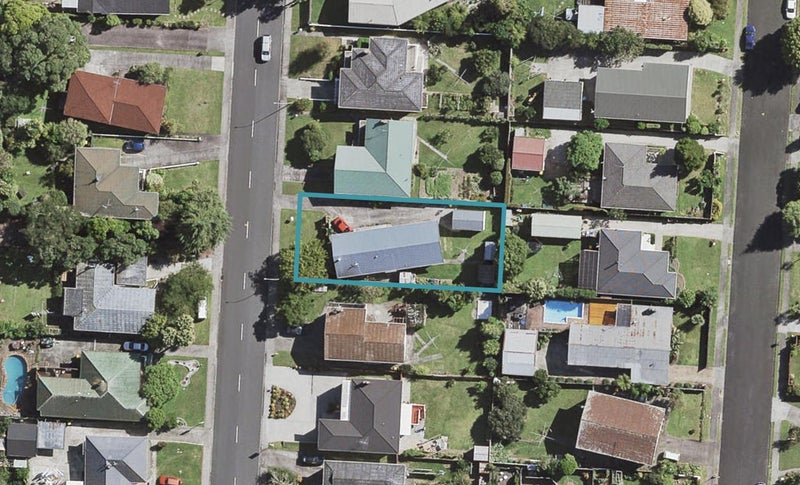 84 David Avenue, Hillpark, Auckland - Carousel 1