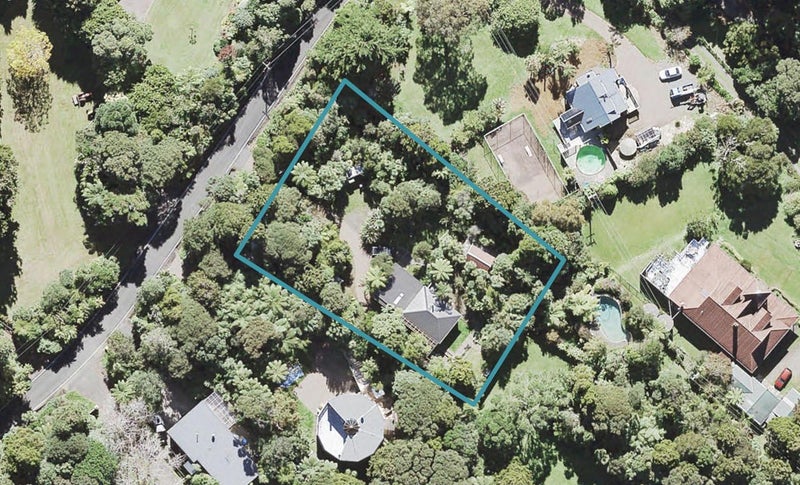 186 Mountain Road, Henderson Valley, Auckland - Carousel 1