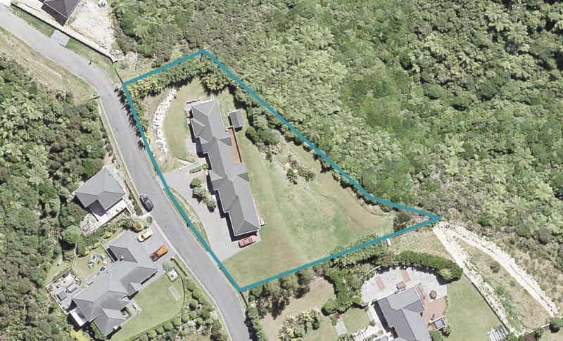 18 Grace Nicholls Grove, Riverstone Terraces, Upper Hutt - Carousel 1