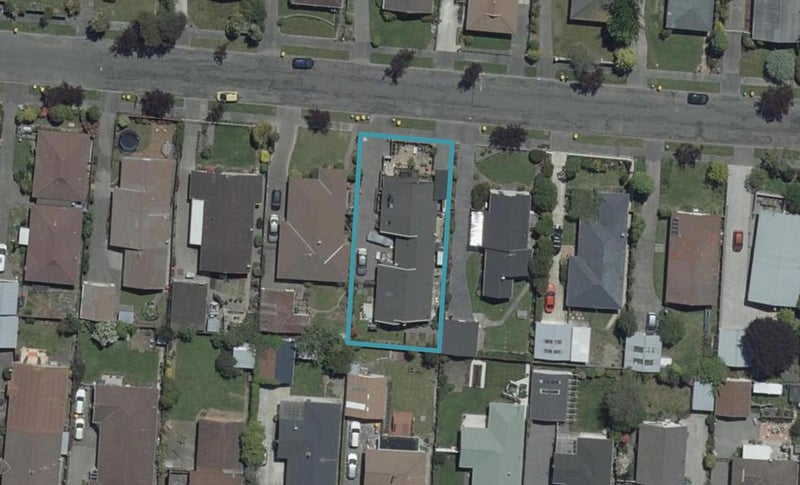 1/49 Sarabande Avenue, Redwood, Christchurch - Carousel 1