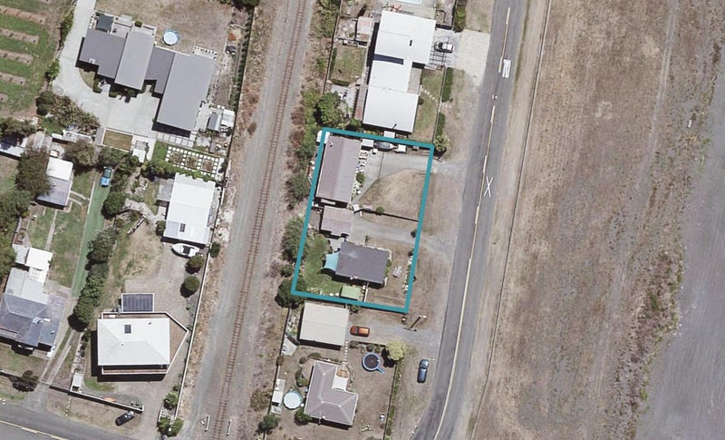 2 Le Quesne Road, Bay View, Napier - Carousel 1