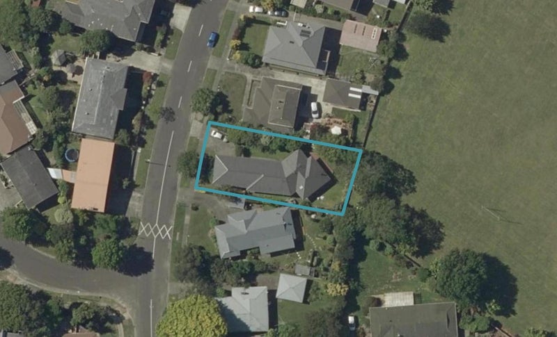 59 Wikiriwhi Crescent, Awapuni, Palmerston North - Carousel 1