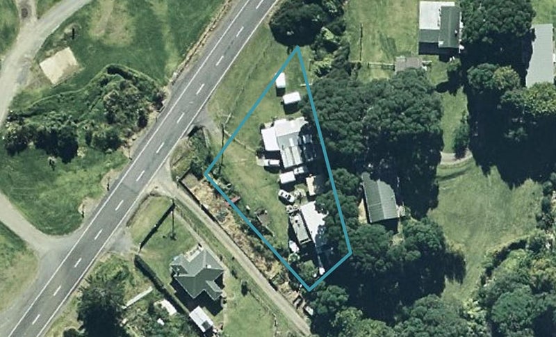 6888A State Highway 35, Te Kaha, Opotiki - Carousel 1