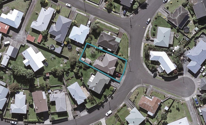 18 Essex Street, Vogeltown, New Plymouth - Carousel 1